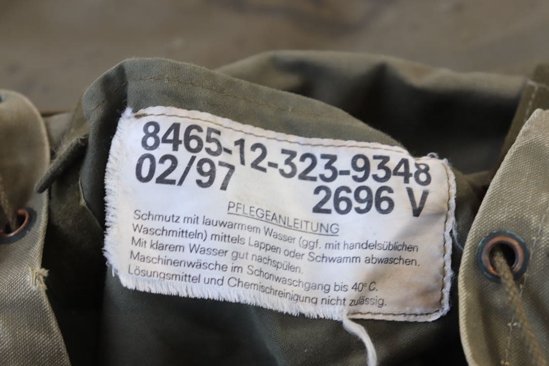 一点物ドイツ軍バックパックリメイクパンクNIRVANA vintage USED