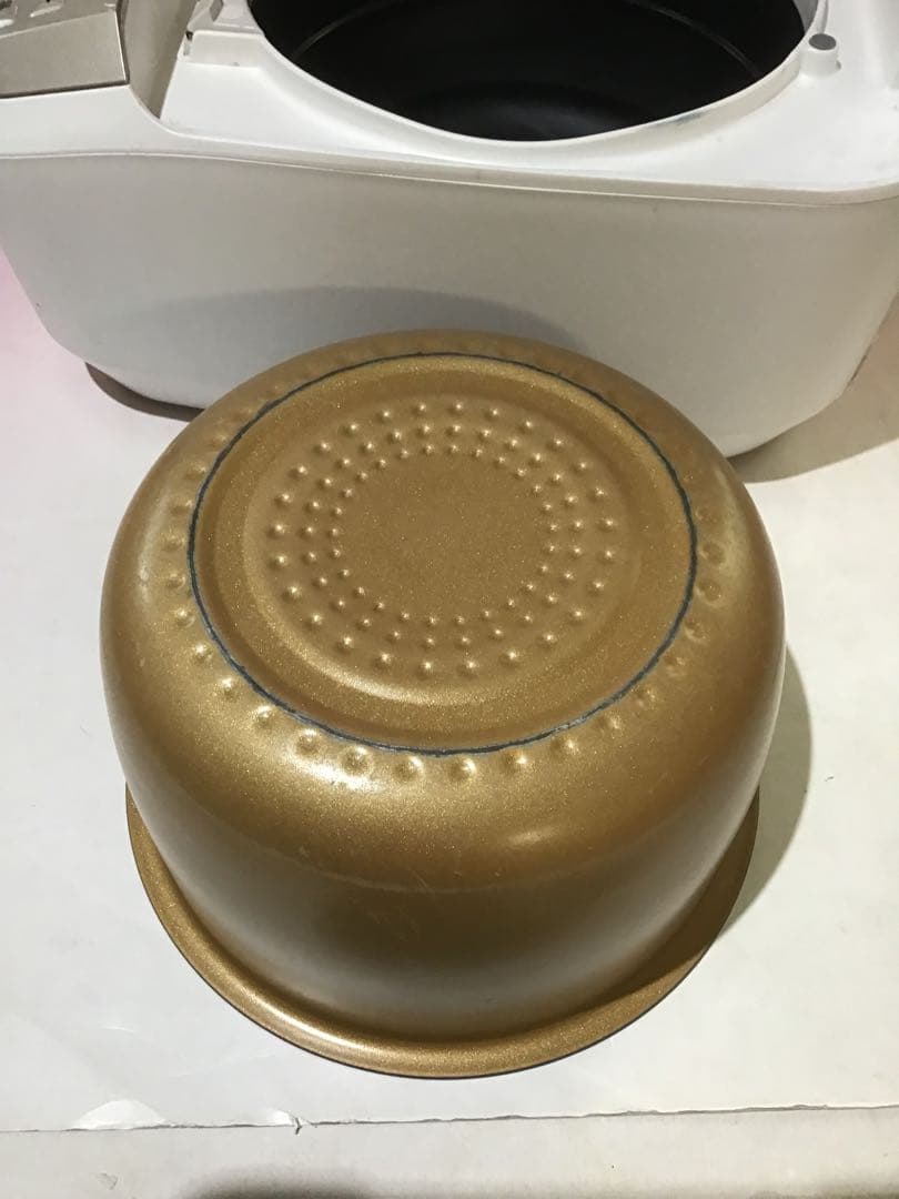 2023年製 HITACHI IH炊飯器 RZ-TS105M 5.5合焚き