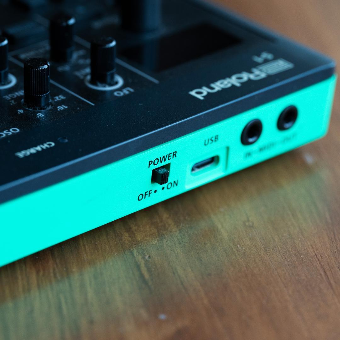 Roland S-1 アナログシンセサイザー