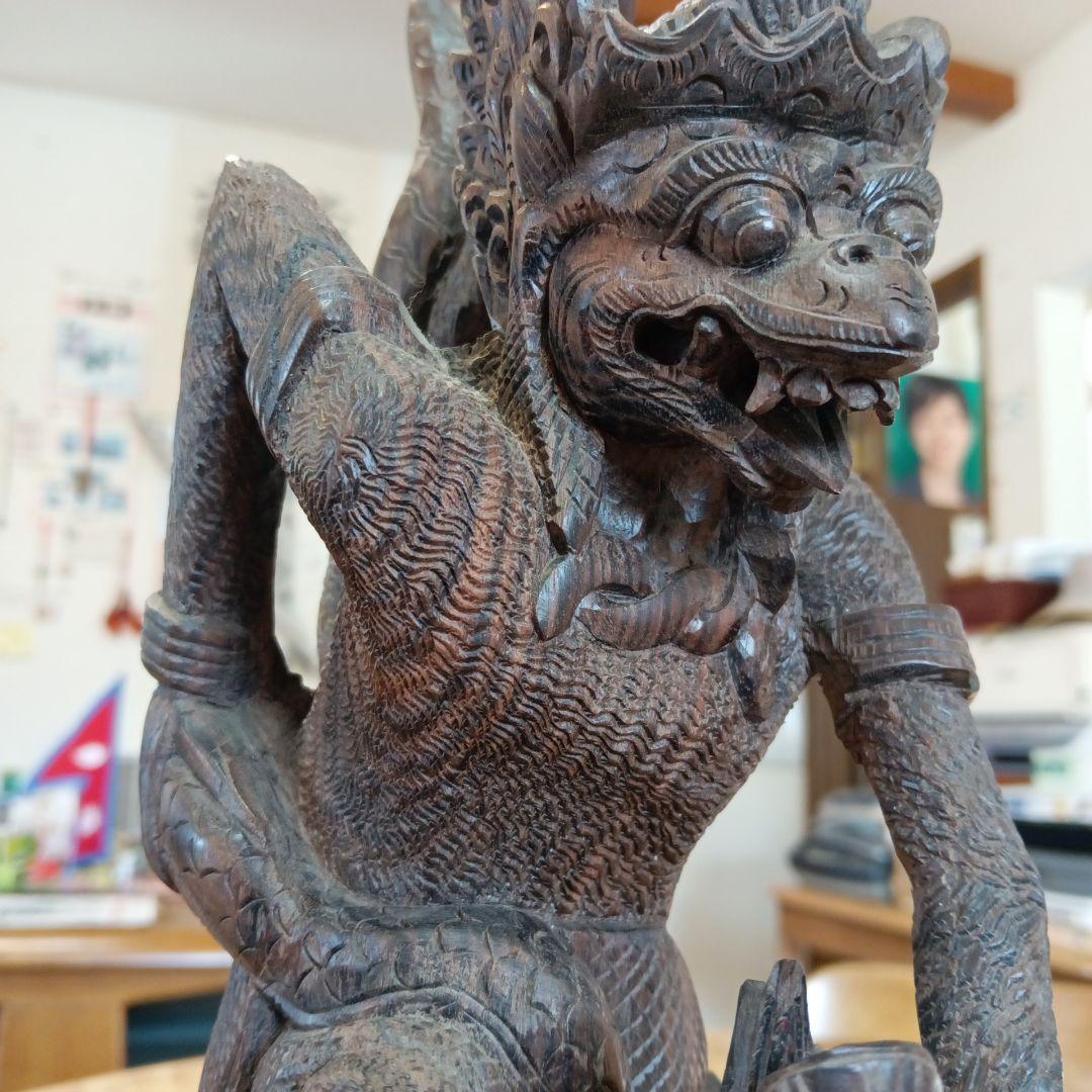 オマケ付 水に沈みます(黒壇）木製神話的生物彫刻 約36cm ハヌーマン バリ島