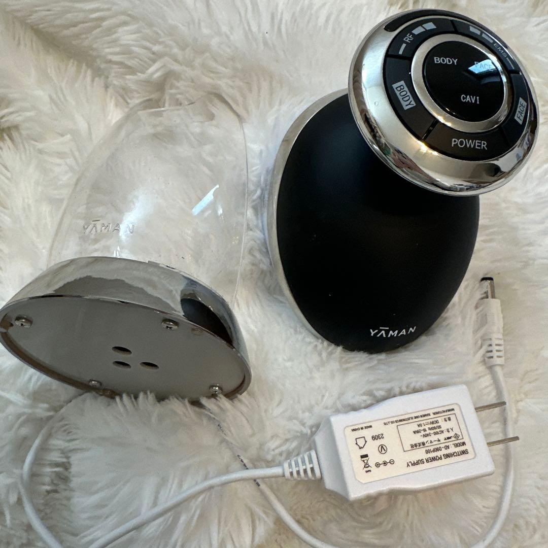 ヤーマン ボディ用美容器 キャビスパ RFコア PLUS ブラック HRF51B