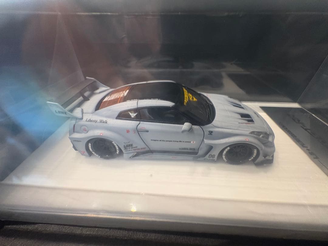 Davis&Giovanni ゼロファイター　GT-R ミニカー 1/64