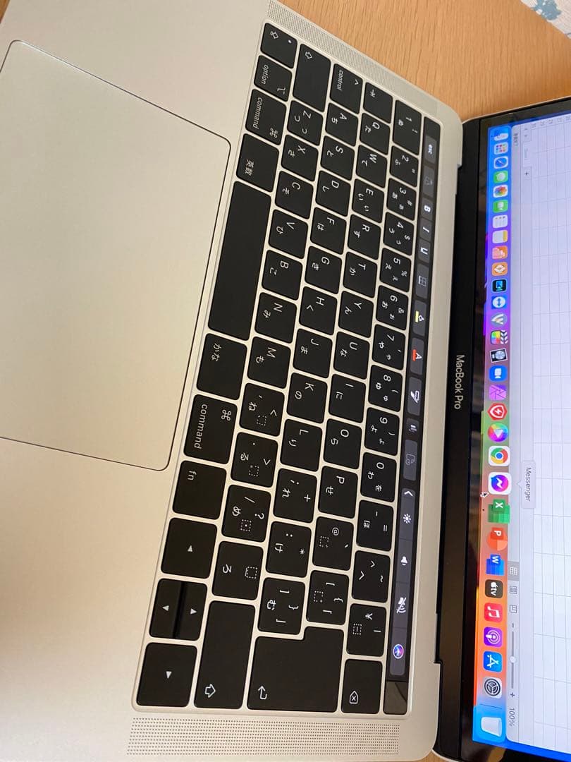 美品 MacBook Pro 13インチ 16GB/512GB タッチパネル
