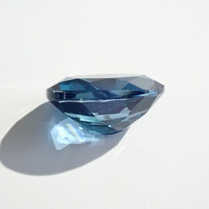 ◆特価品◆ロンドンブルートパーズ     オーバルカット    3.13ct
