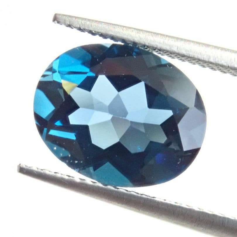 ◆特価品◆ロンドンブルートパーズ     オーバルカット    3.13ct