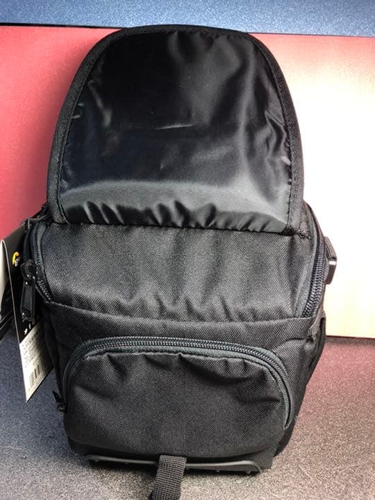Lowepro　アドベンチュラ SH140 II