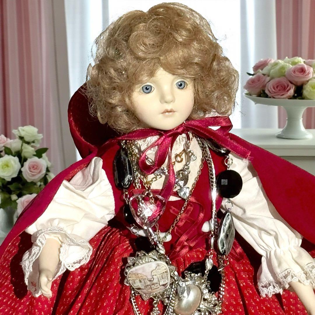 ビスクドール 赤ずきん 若月まり子 作家 作品 ドールスタンド付き シェルカメオ