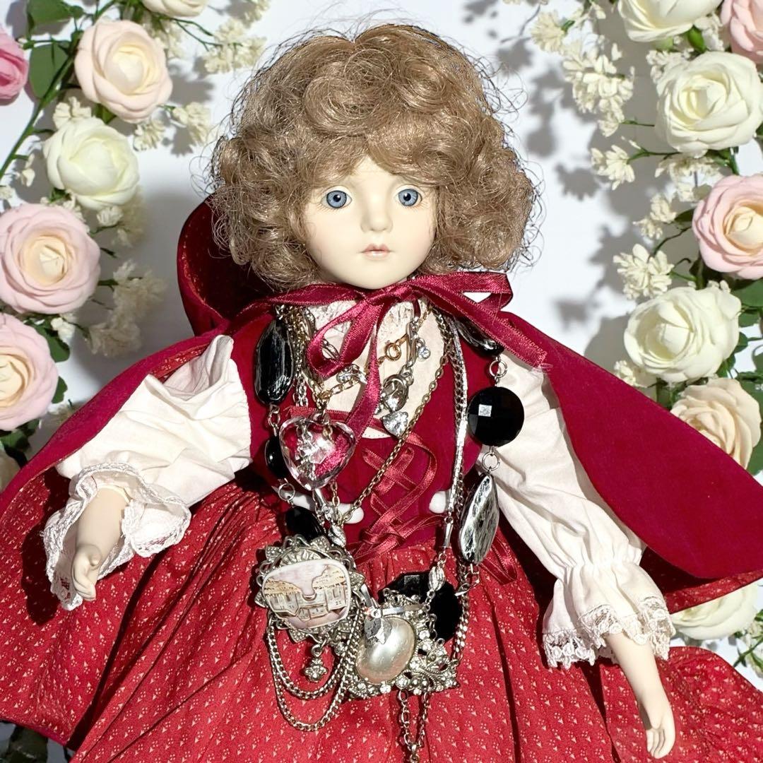 ビスクドール 赤ずきん 若月まり子 作家 作品 ドールスタンド付き シェルカメオ