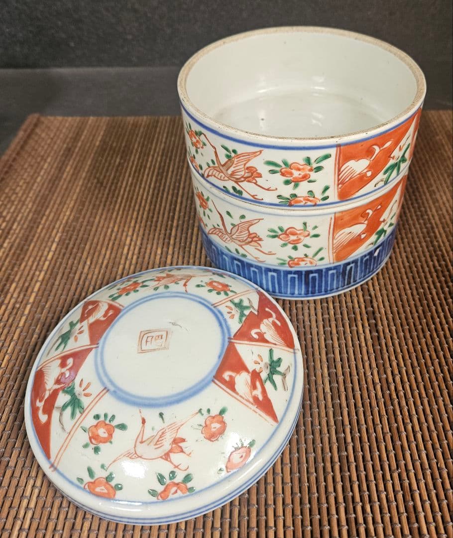 明治時代　古伊万里　染錦　色絵　鶴に花の図　二段重　重箱