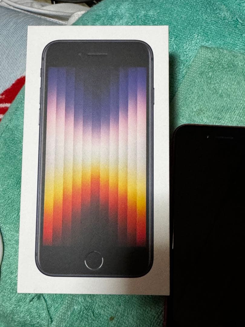 も*ち様 Apple iPhone SE (第2世代) 64GB (PRODUC