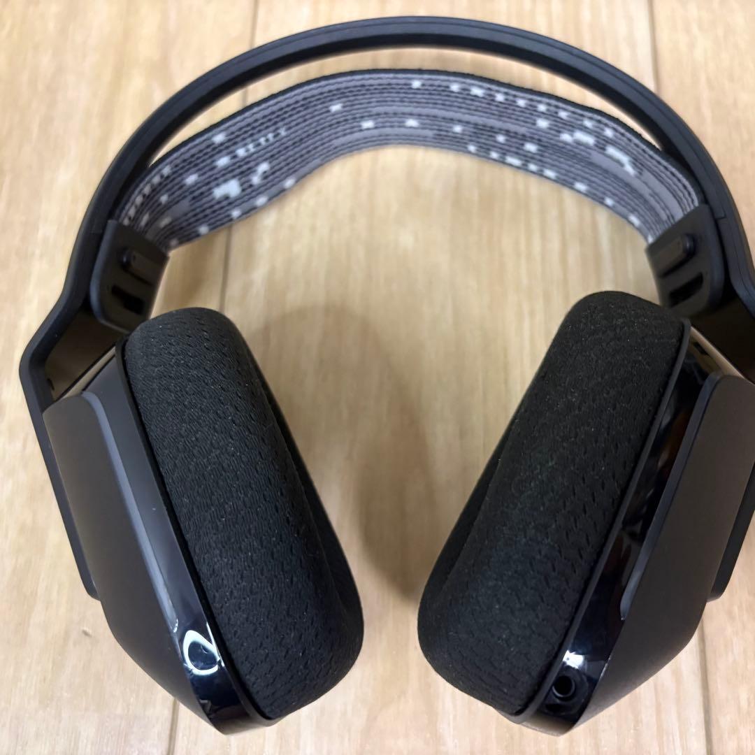 LOGITECH G733 ワイヤレスゲーミングヘッドセット