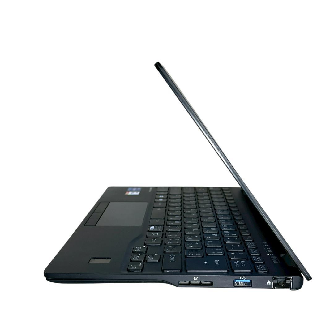 【美品】U9311/F Core i7 11世代 軽量 ノートパソコン 865