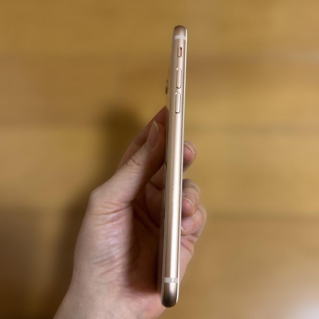 iPhone8 64GB 美品 ゴールド
