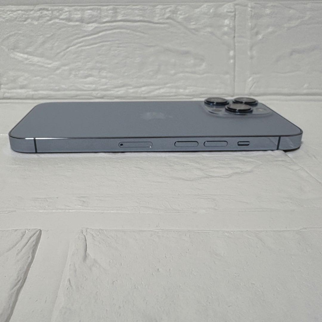 美品　Apple iPhone 13 Pro 256GB シエラブルー