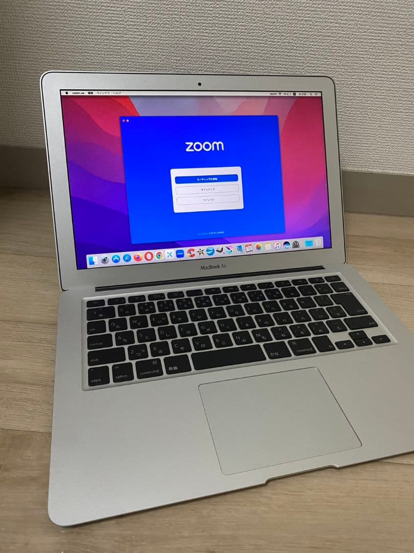 【SSD256GB 上位モデル】MacBook Air 13インチ