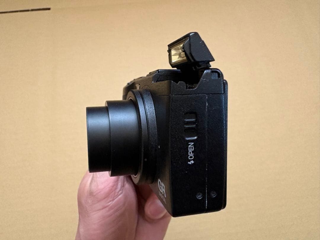 【中古・美品】リコーGR DIGITAL Ⅳ