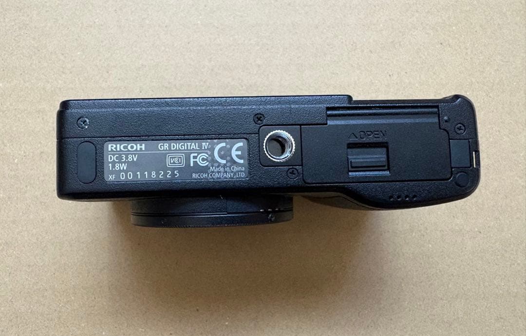 【中古・美品】リコーGR DIGITAL Ⅳ