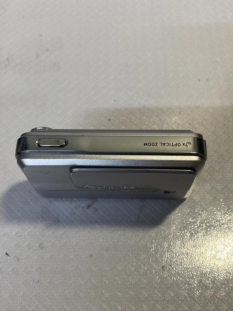 デジタルカメラ CASIO EXILIM EX-V7 #867