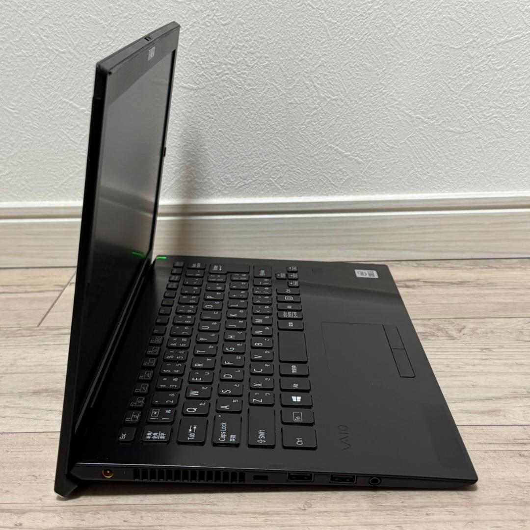 入門にオススメ♫ VAIO Pro PG i5 10世代 メモリ8G 256GB