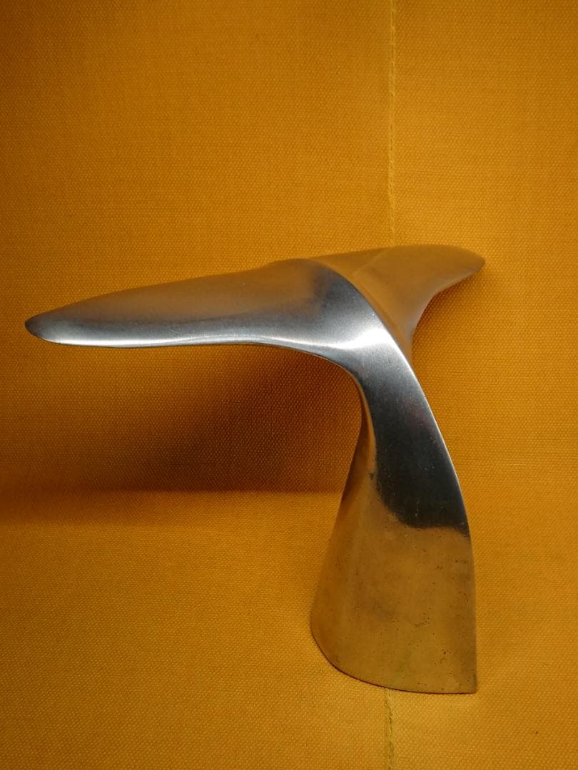 【美品】ビンテージ　鯨　金属　置物　インテリア　工芸品　美術品　A2509