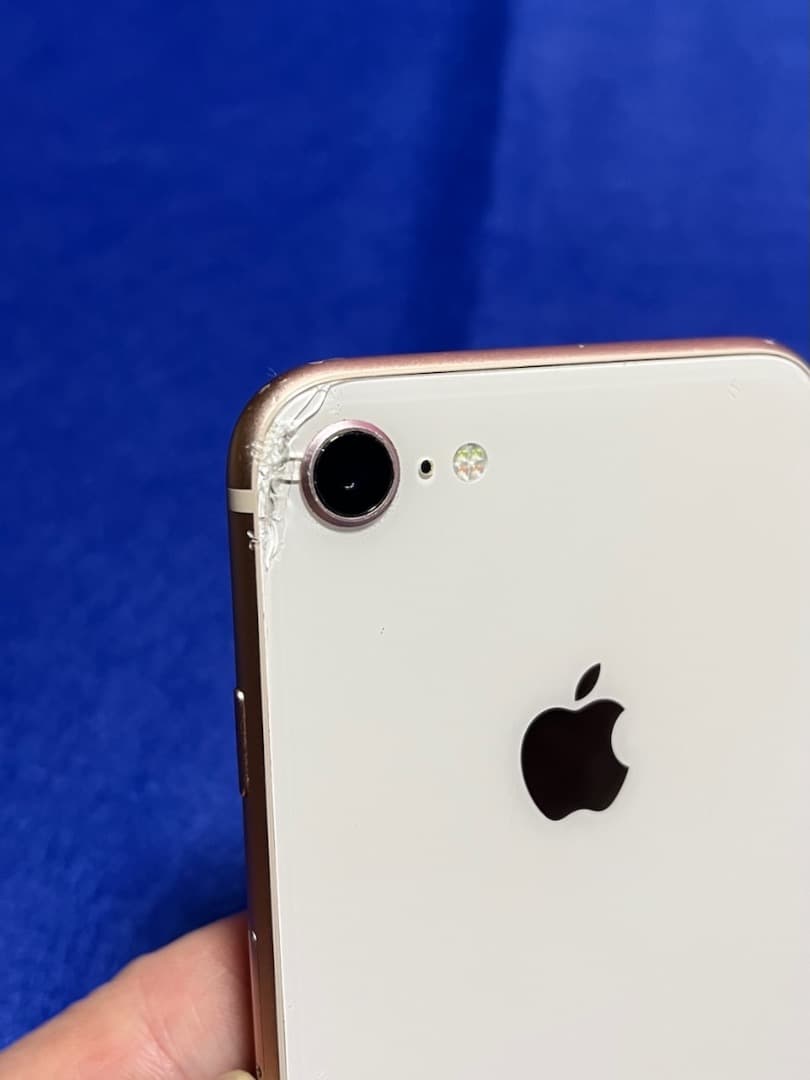 iPhone 8 64GB ゴールド