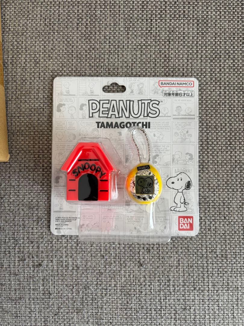 【新品】　Peanuts Tamagotchi たまごっち　スヌーピー　75周年