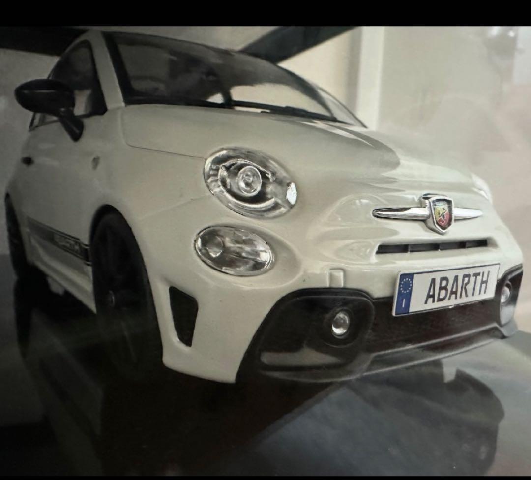 SOLIDOABARTH FIAT 500 ミニカー 1/18ミニカフィアット付