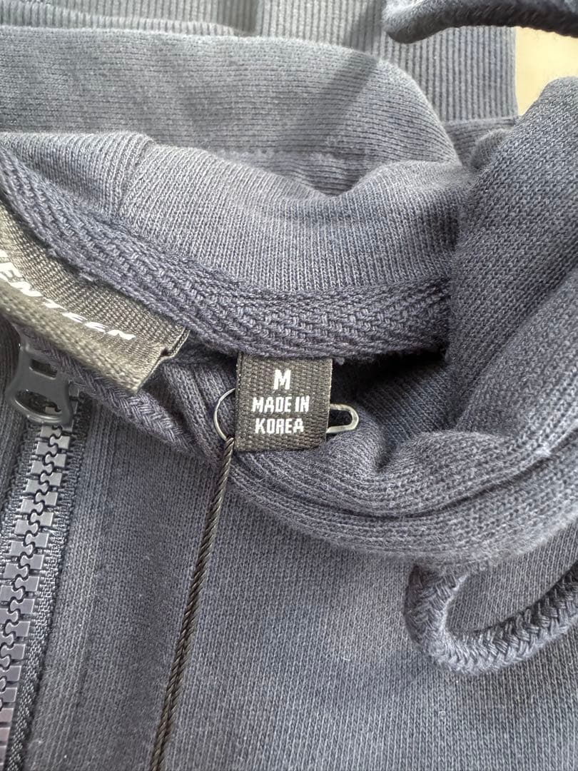 SEVENTEEN フーディ　パーカー　Mサイズ　2023