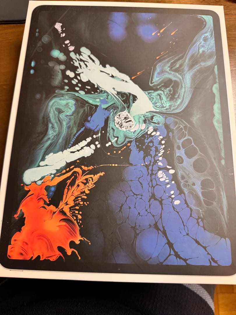 <3/8 23:59迄特価>iPad Pro 12.9Magickeybord付