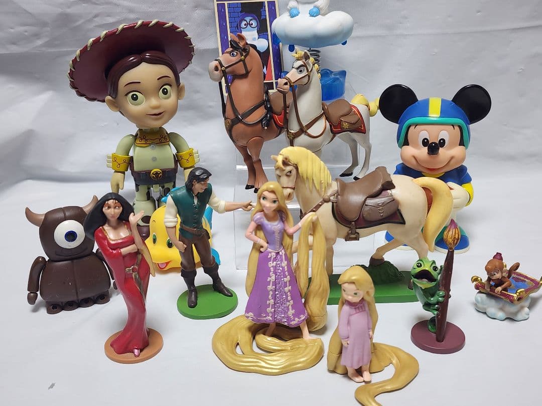 ディズニー　フィギュア　セット