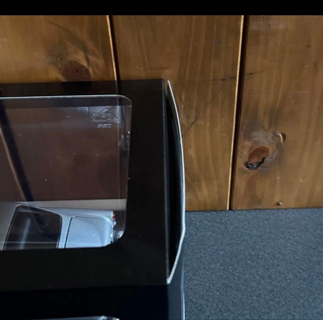 オートアート1/18 Aston Martin DB5