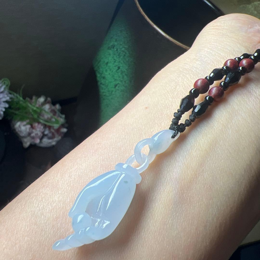 本翡翠、氷種、花柄レア、精工護主ネックレス