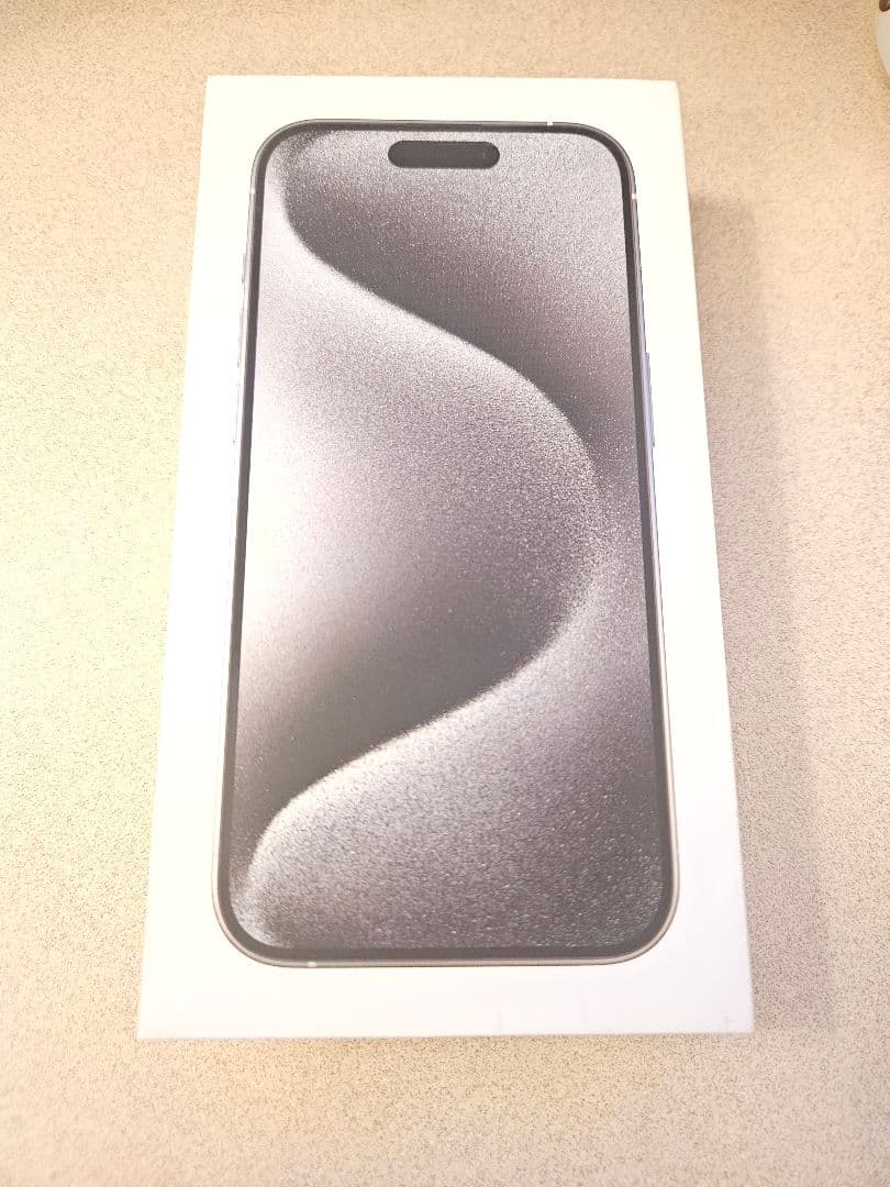 iPhone15 Pro 純正品バッテリー85%