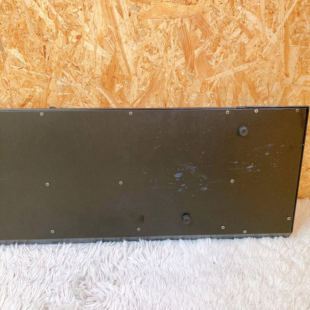 Roland ローランド　XP-80 シンセサイザー