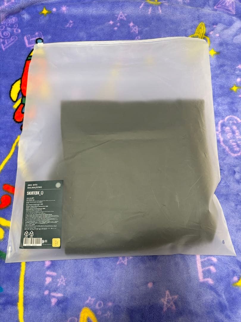 BTS ダルマジュン　スカート　L