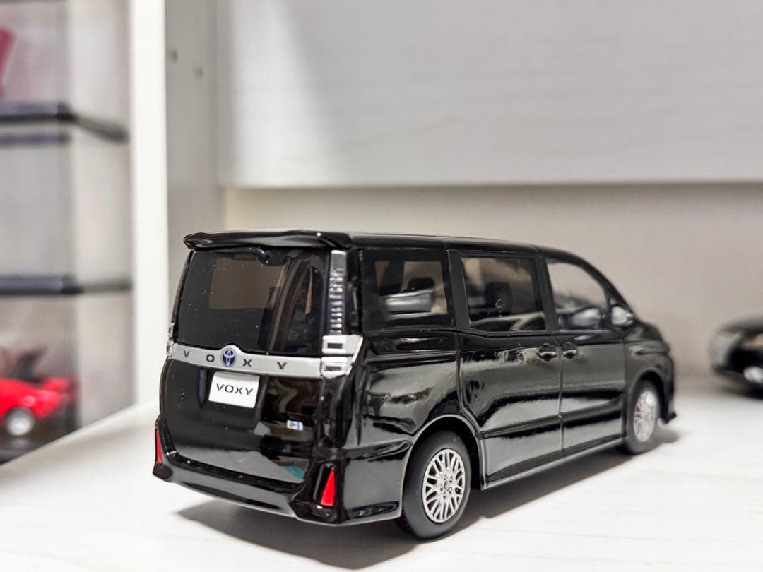 シエンタ ヴォクシー カラーサンプル ミニカー　1/30