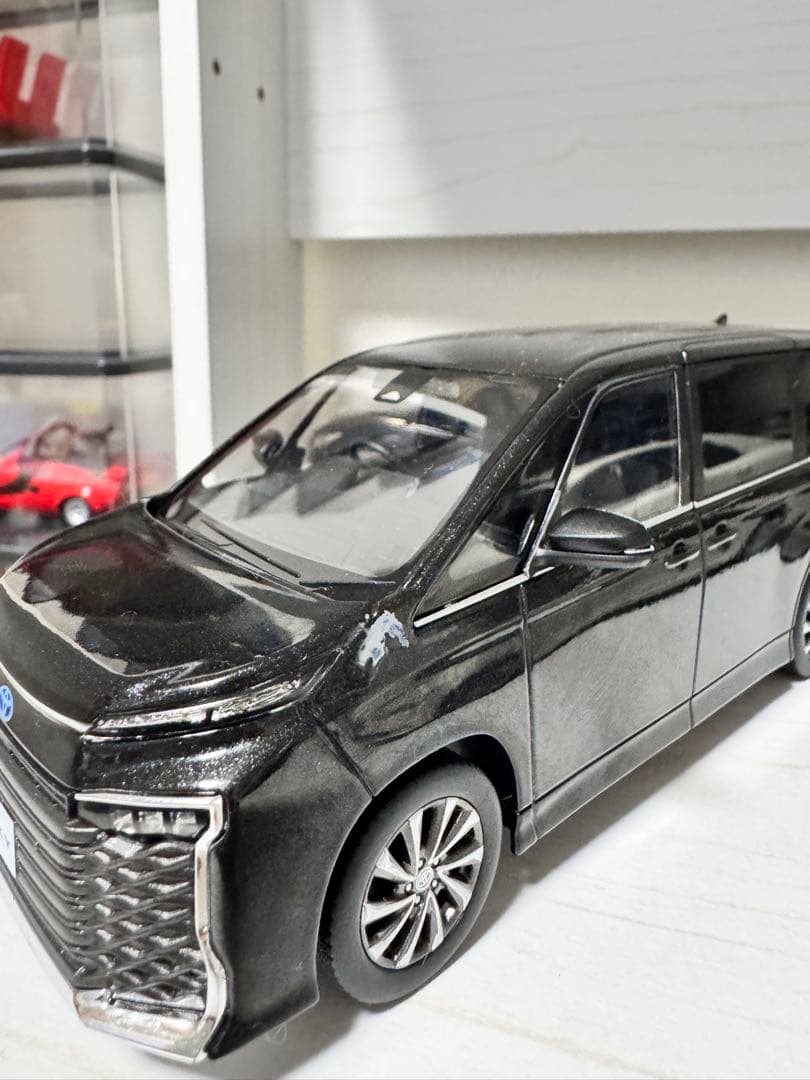 シエンタ ヴォクシー カラーサンプル ミニカー　1/30