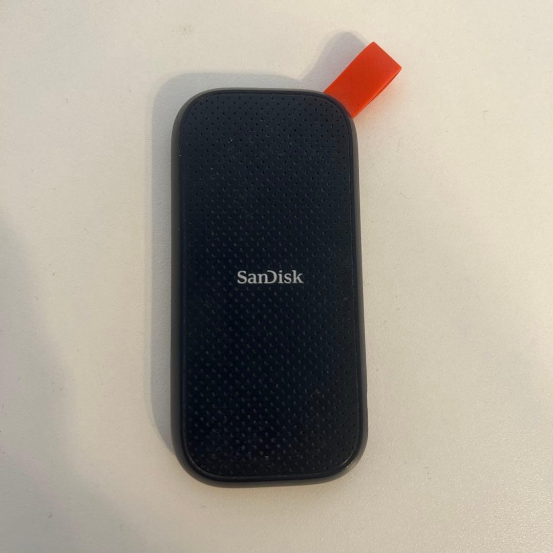 SanDisk ポータブル Portable SSD 1TB