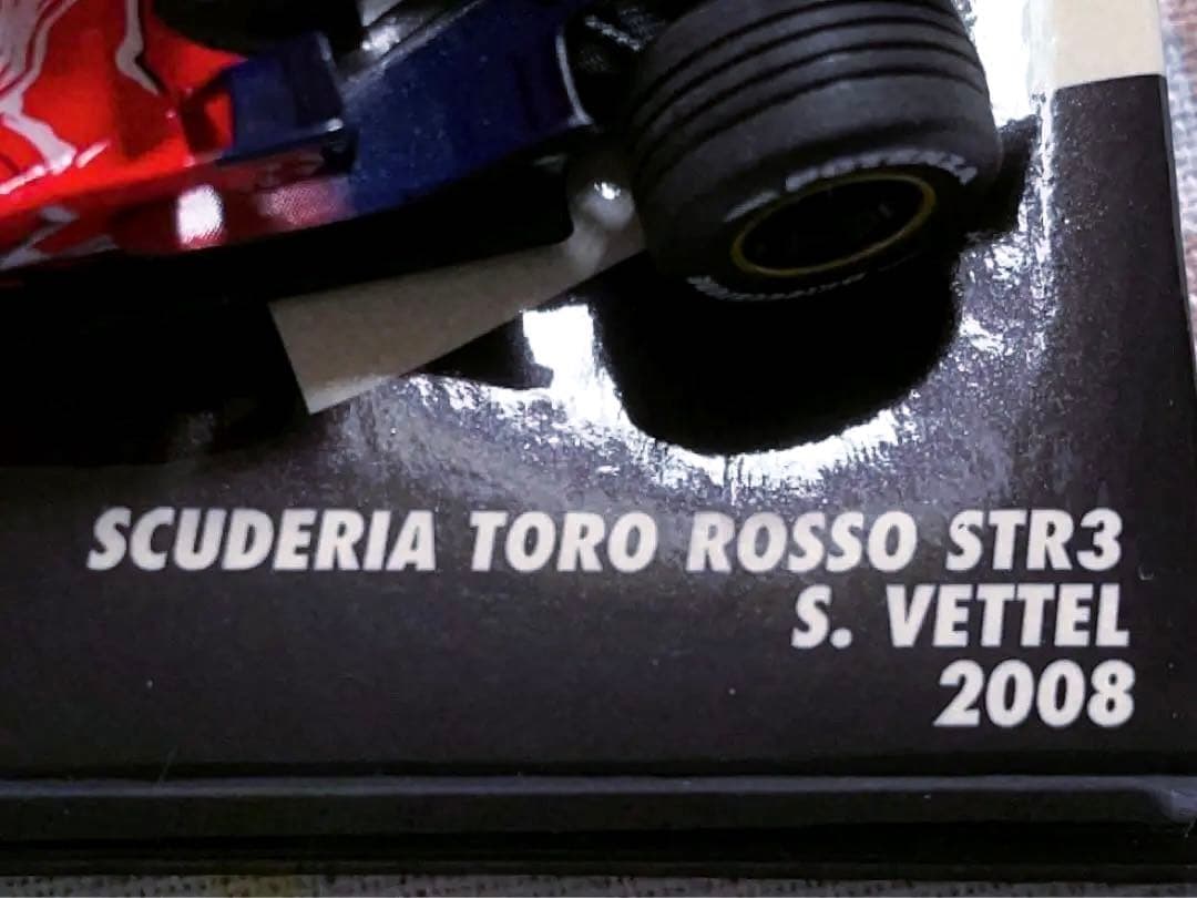 ミニチャンプス 1/43 トロロッソ・フェラーリ STR3 ベッテル 2008
