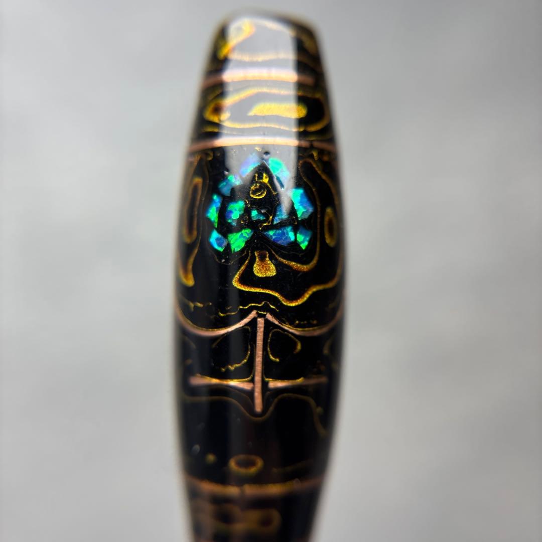 オパール螺鈿銅線宝瓶天珠　2-157