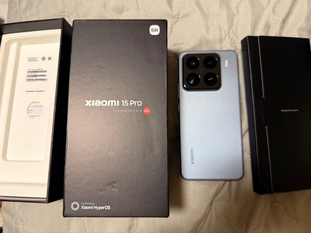 Xiaomi 15 Pro 中国版 12/512GB ケースとフィルム付き