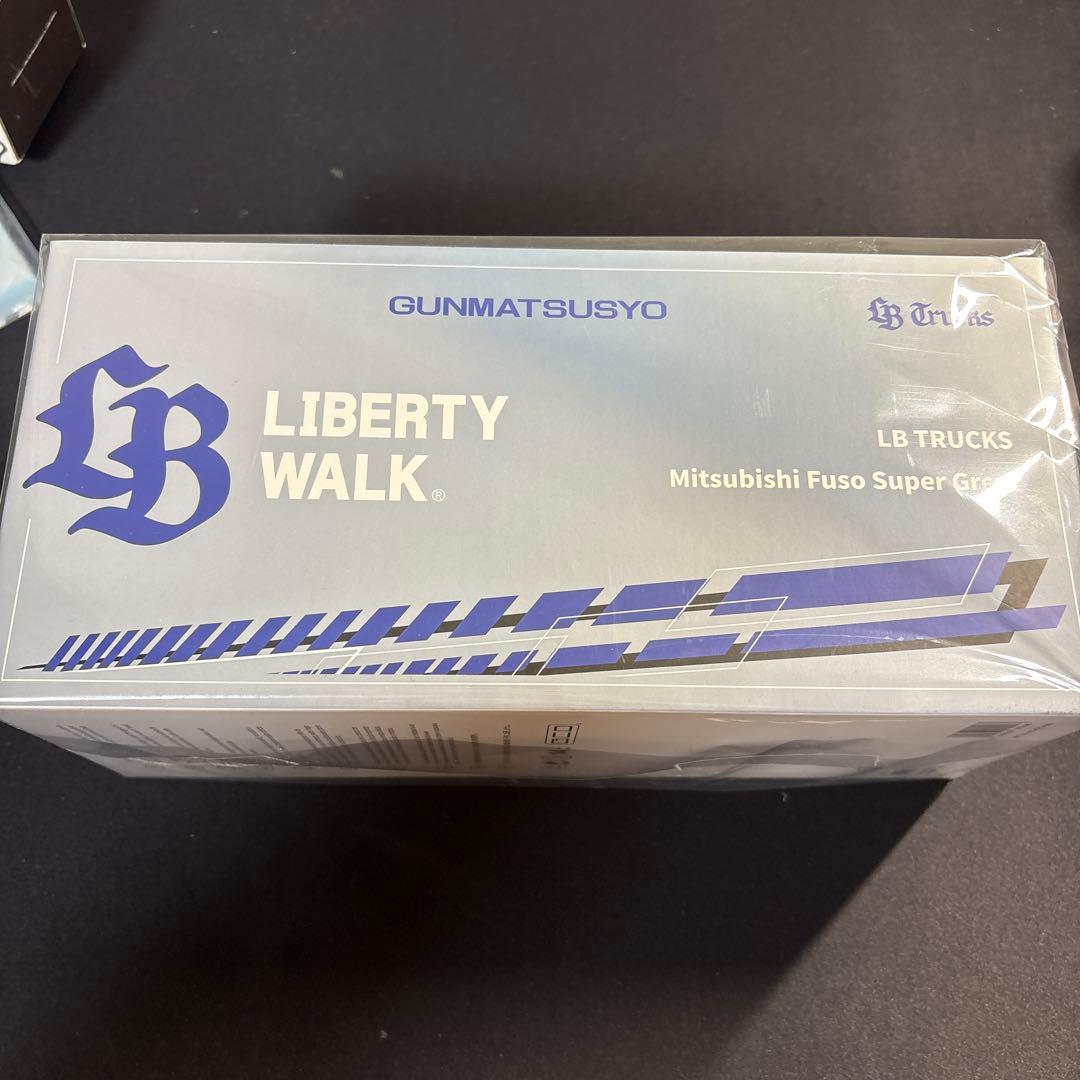 東京オートサロン2026 リバティウォーク トラック　LBWK 三菱FUSO