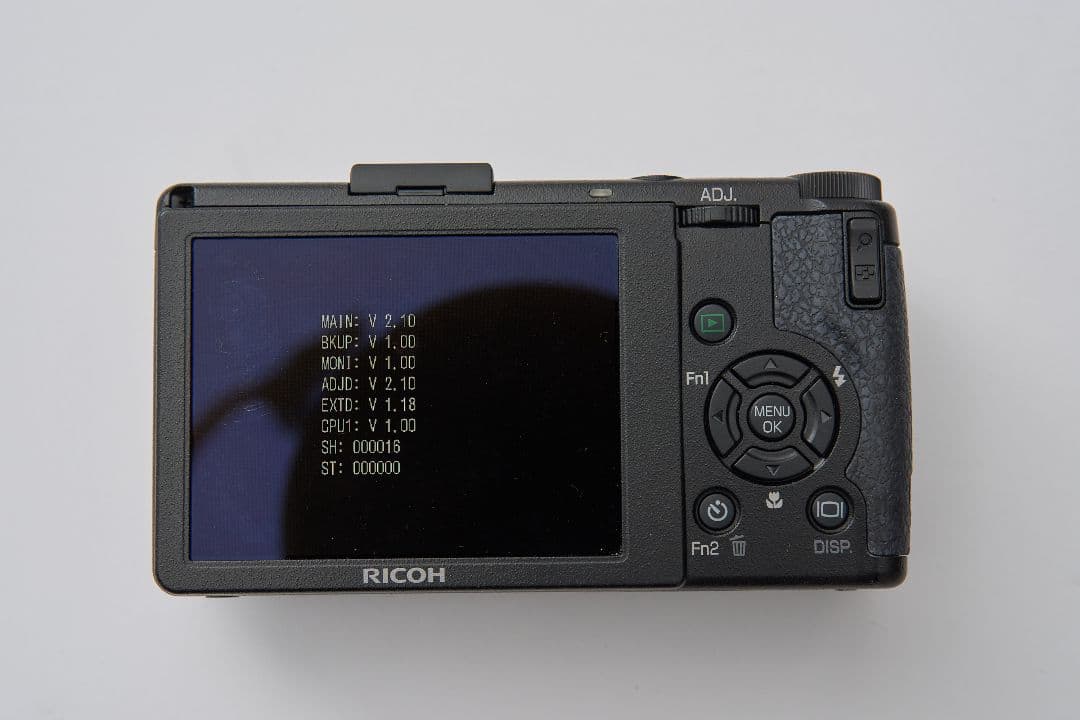 RICOH GR DIGITAL Ⅲ　ショット数16回