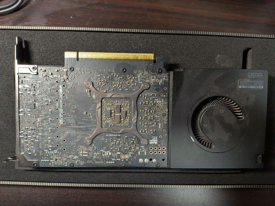 NVIDIA A4000 グラフィックボード
