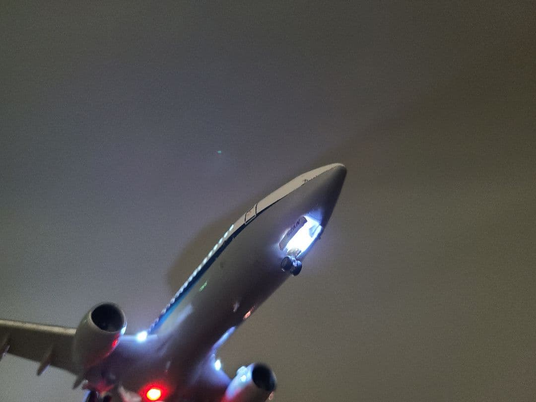 ANA ボーイング737-800 トリトンブルー完成品