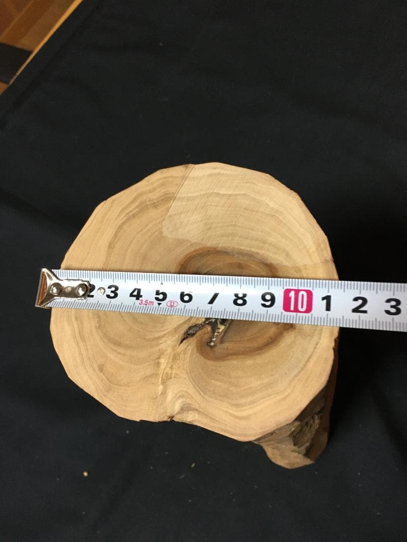 【希少】白檀原木1.77kg サンダルウッド 香木 香料用・彫刻材・工芸用に！