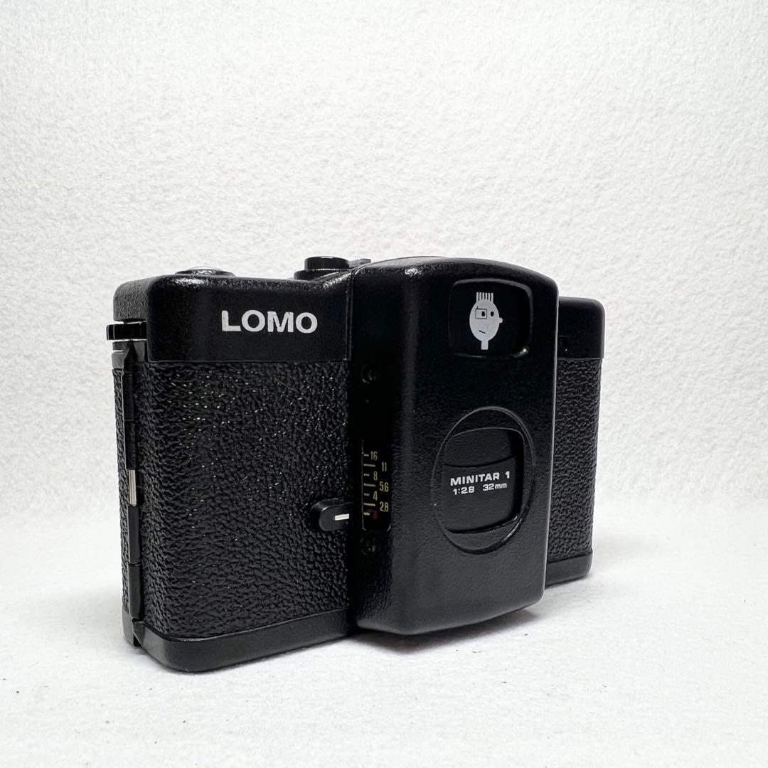 【完動品 美品】LOMO LC-A フィルムカメラ 動作確認済 フラッシュ付