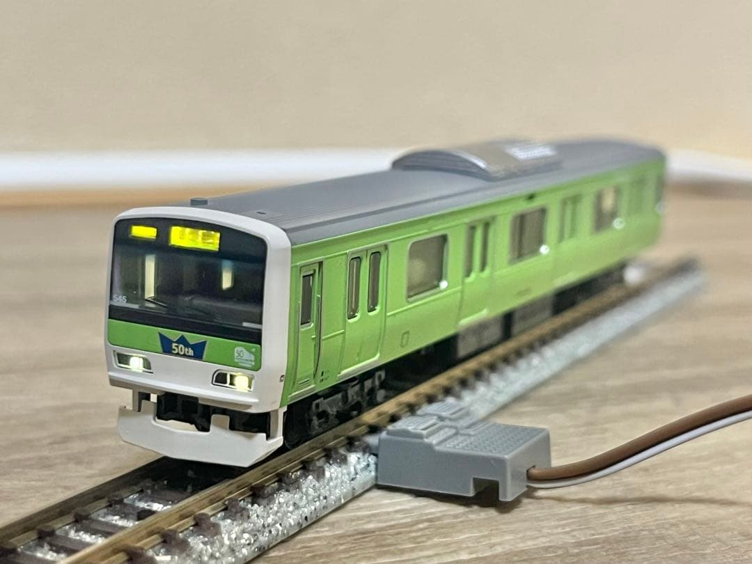 E231系500番台 10-933 みどりの山手線ラッピングトレイン KATO