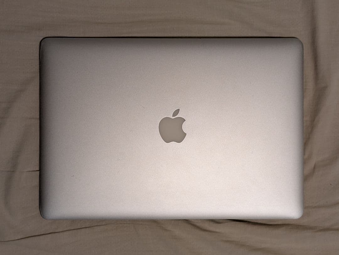 Apple MacBook Pro シルバー2013 retina 15inch