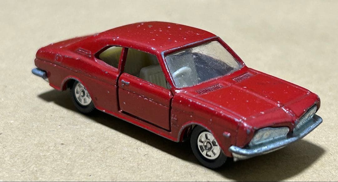 日本製 トミカ ホンダ 1300 クーペ9 ２台セット サーフキャリア